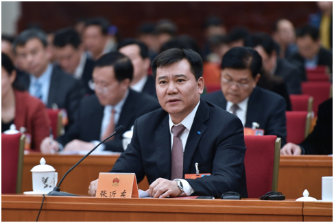 快递包装污染如何治理 全国人大代表张近东开“药方”