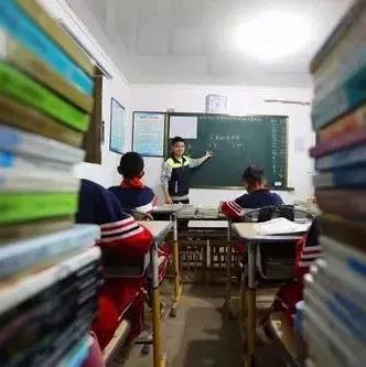 “扶贫大过教学?#20445;?#19968;线教师们教学时间去哪了?