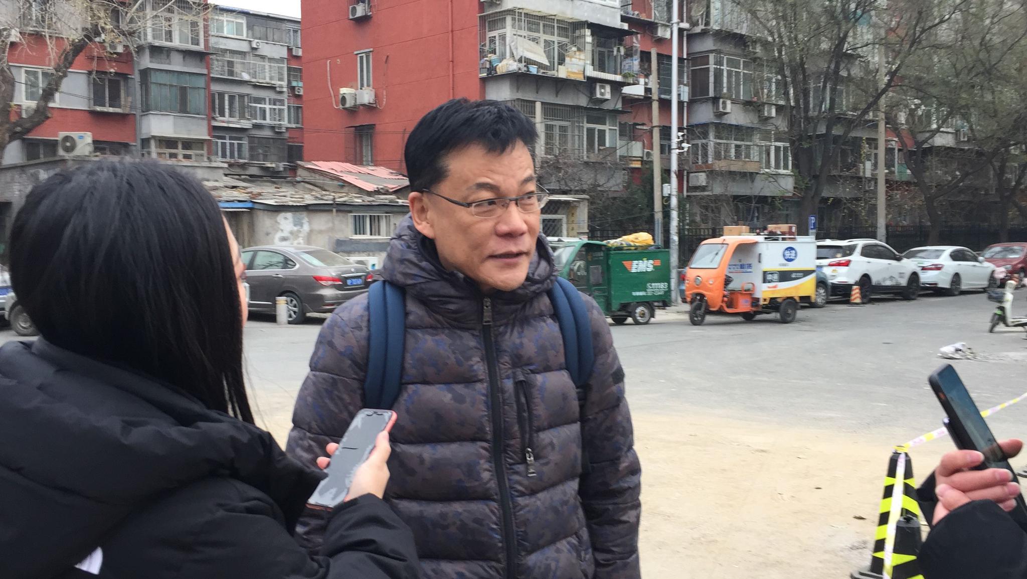 11.29虎哥晚报:网易与被裁员工达成和解;李国庆俞渝离婚案开庭