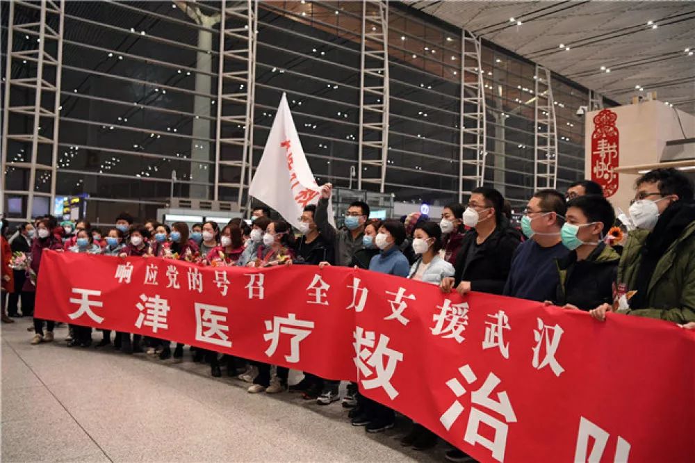 这些驰援武汉的四川医生,让人泪目!