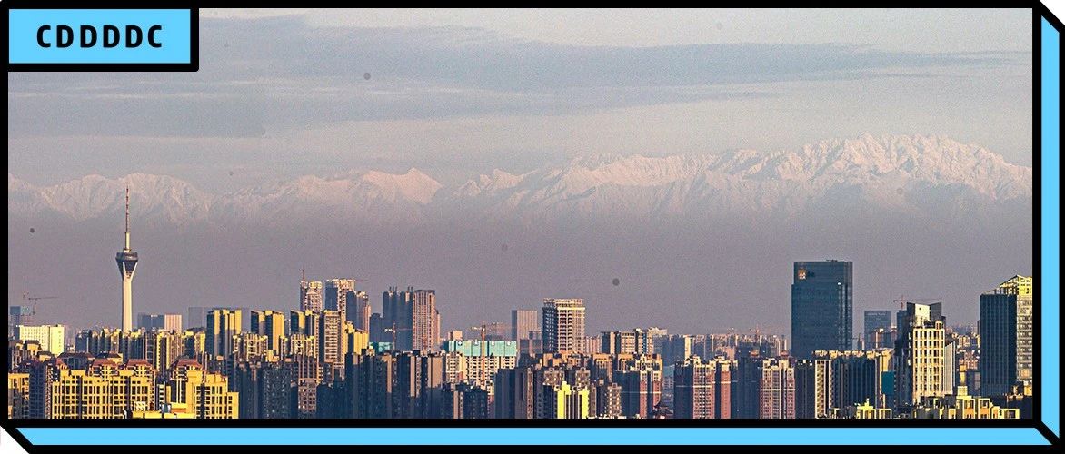 今天,在成都遥望雪山!