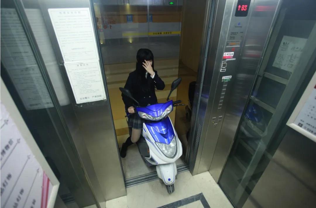 电瓶车进电梯难治理？这些智能科技来破解安全难题