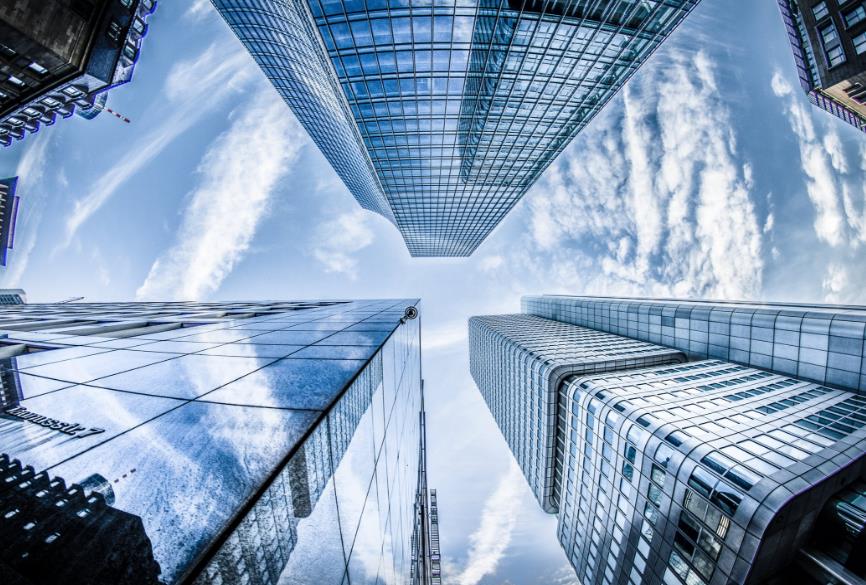 星河当选2018中国产业新城运营商综合实力TO