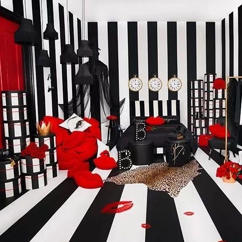 IKEA携手Lady Gaga造型师打造“很有戏”新品,成都宜家限量发售