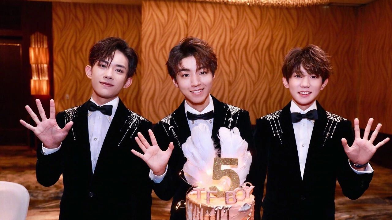 TFBOYS五年成长记 | 邻家弟弟已经长成理想男友的模样