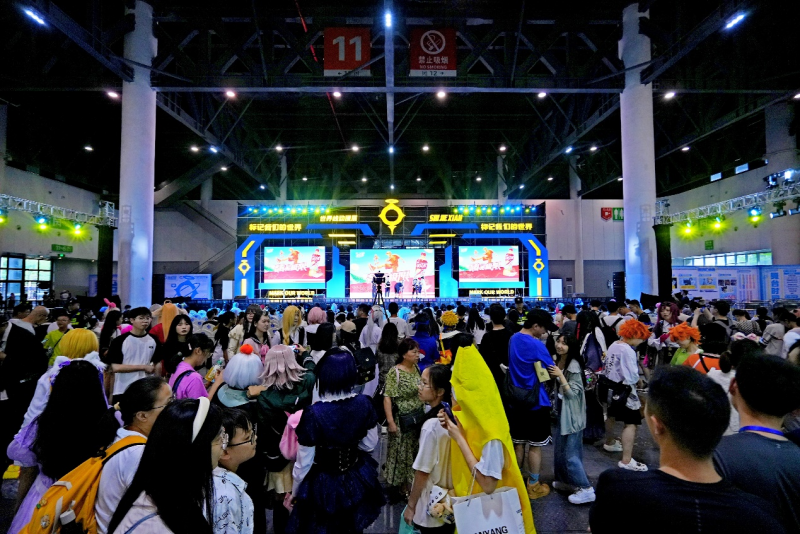 冰爽破次元!第十六届世界线动漫展成都开启
